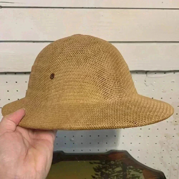 Vintage Pith Helmet Straw Safari Jungle Cruise Hat Ventilated Unisex 60s 70s - Picture 9 of 9